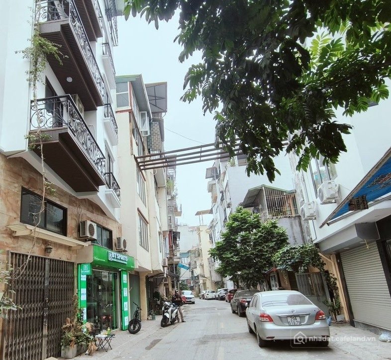 Cho thuê nhà riêng: Cho thuê nhà Mặt phố ĐỒNG CỔ, Thuỵ Khuê. 13tr/ tháng. Cho th