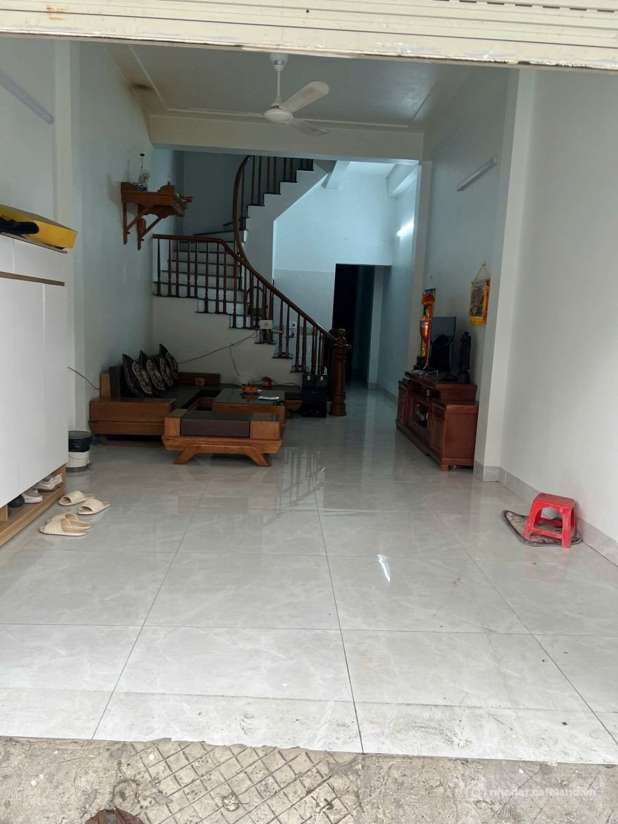 Cho thuê nhà riêng: Cho thuê nhà riêng: CẦN CHO THUÊ 2 NHÀ KHO - XƯỞNG MẶT ĐƯỜNG