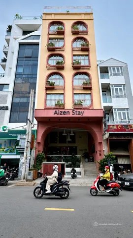 Bán nhà hàng - Khách sạn: Bán Khách Sạn khu Bến Thành - 79 Hồ Hảo hớn Quận 1 - H