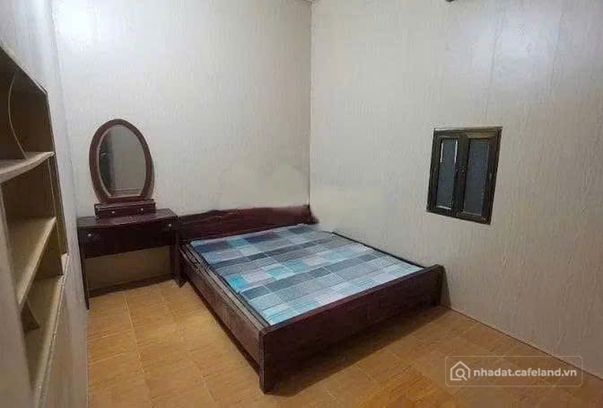 Cho thuê nhà riêng: Cho thuê nhà riêng: Cho thuê nhà riêng: CHDV, Ở NHÓM tại Yên