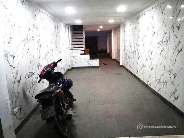 Cho thuê nhà riêng: Cho thuê nhà THÁI HÀ, Đống Đa. 19 tr/ tháng. Cho thuê: Gia đ
