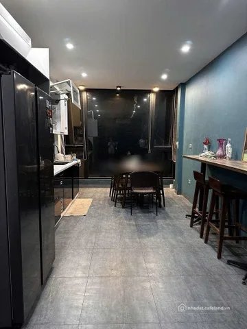Cho thuê nhà riêng: Cho thuê Nhà Ngõ 54 Âu Cơ - Tây Hồ 50M² 6 Tầng 3 Ngủ - Full