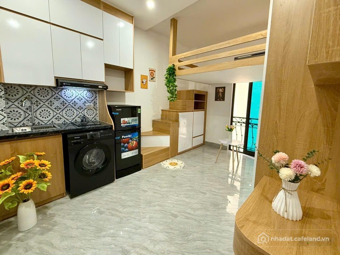 Phòng trọ: Cho thuê phòng gác xép siêu thoáng 25m có ban công tại 210 đội cấn, b