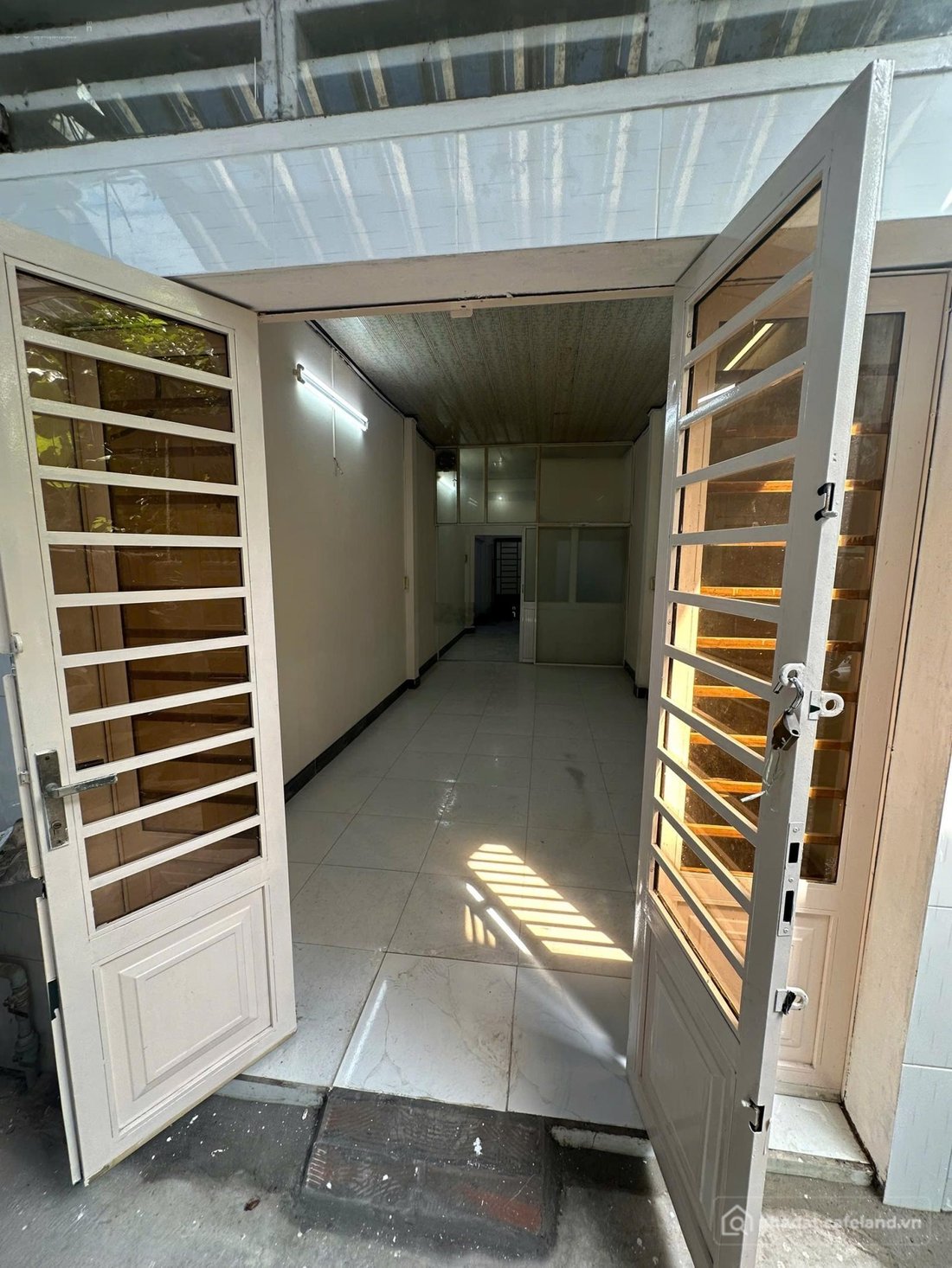 Nhà riêng: Cho thuê nhà đẹp 60m2 giá 100k/m2 quá rẻ chính chủ tại gò dầu Tân Phú