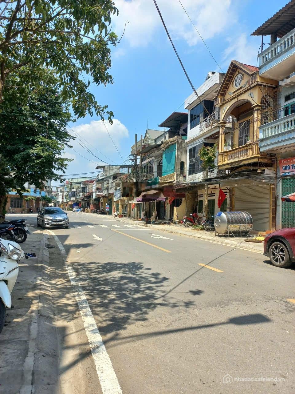 Nhà riêng: Cho thuê nhà mặt đường 2 tầng mặt tiền 7m, vị trí kinh doanh đẹp tại