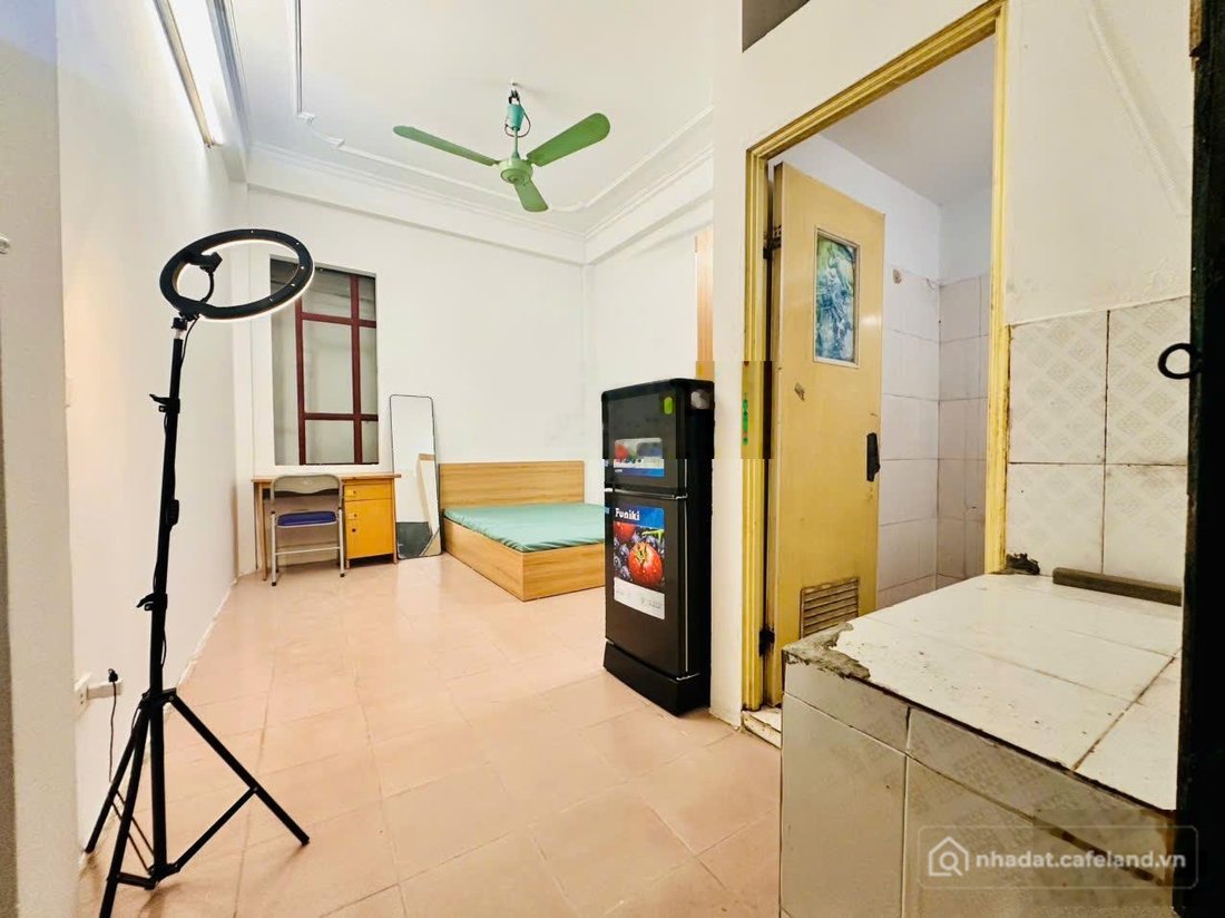 Phòng trọ: Cho thuê phòng đẹp giá rẻ 3,9tr, Kim Liên Đống Đa. Đi Bộ ra Vincom Ph