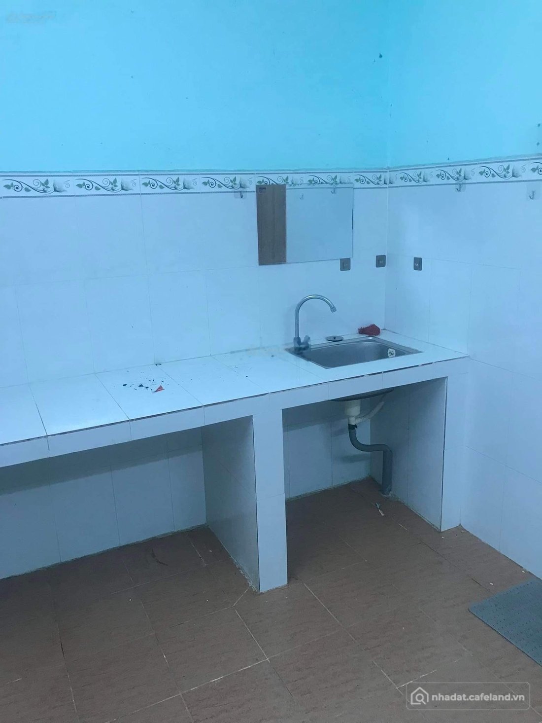 Nhà riêng: Cho thuê nhà đường Khuông Việt, HXH thông nhiều đường, gần Đầm Sen, g