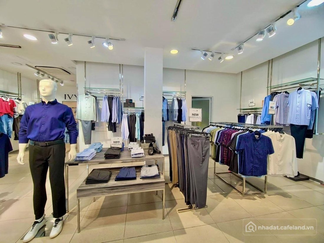 Nhà riêng: Cho thuê mặt tiền đường Quang Trung, Gò Vấp, DT: 10x30m