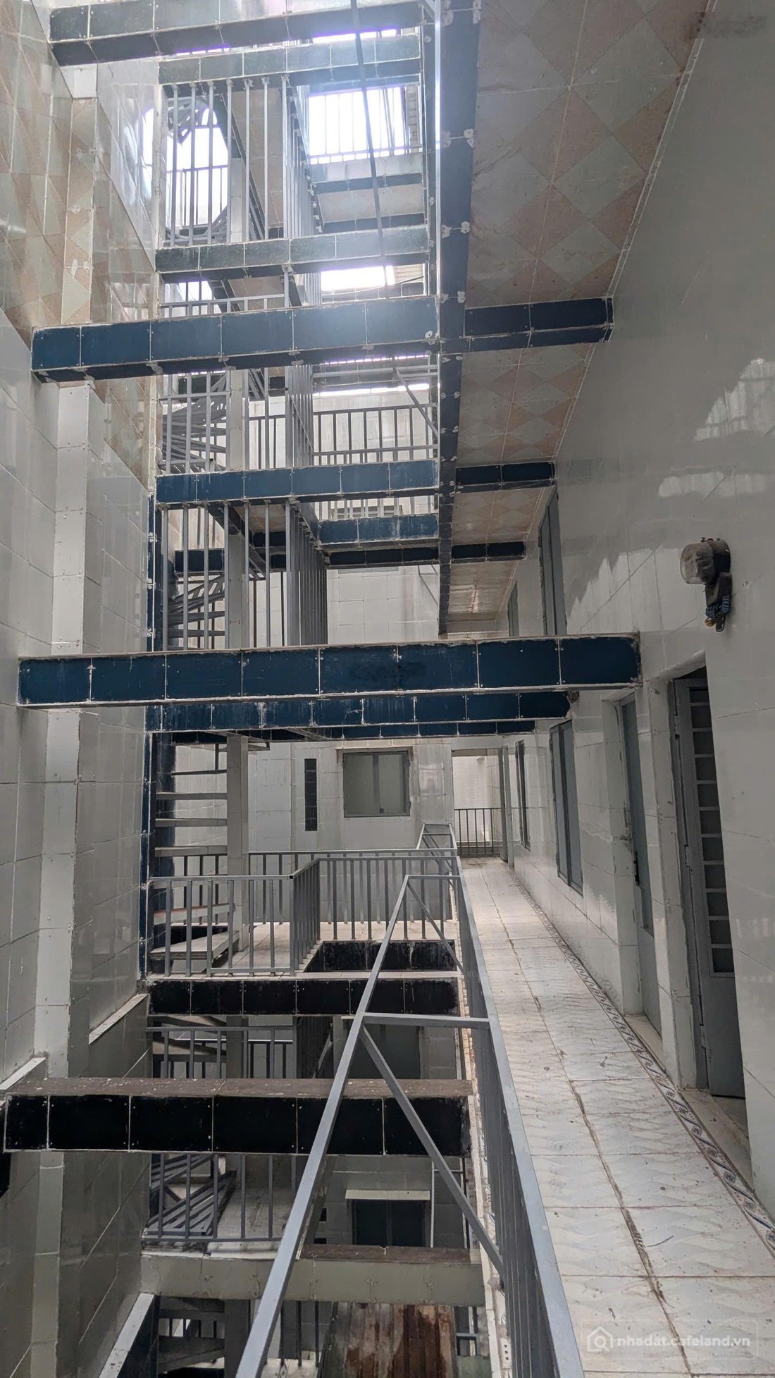 Nhà riêng: Cho thuê 60 phòng 20m² Nguyễn Thượng Hiền, Phú Nhuận