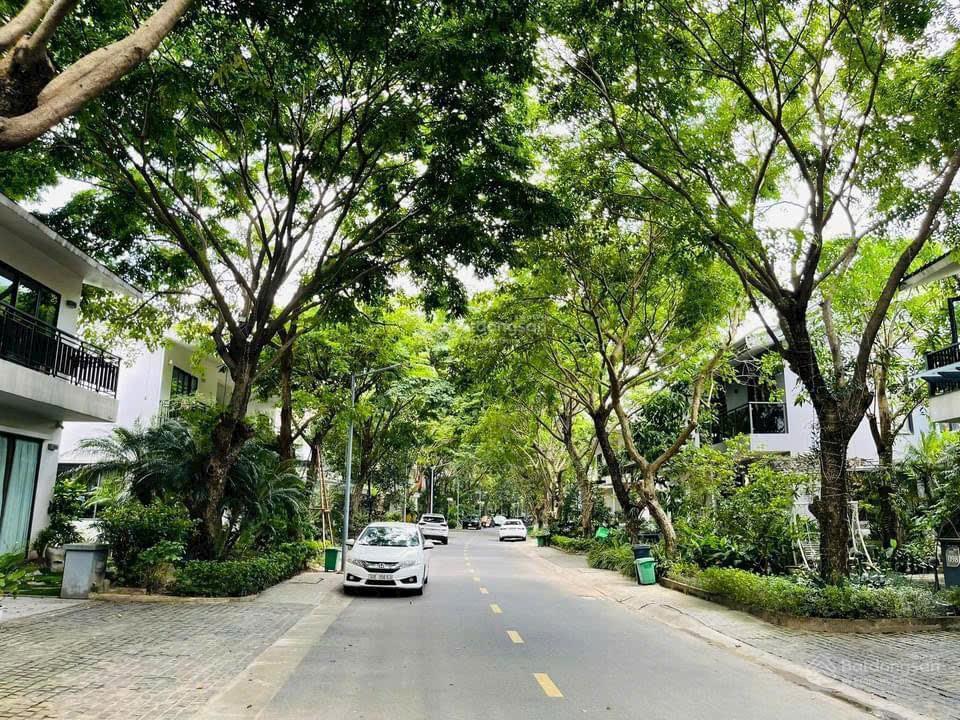 Cần bán gấp biệt thự song lập mimosa ecopark tìm giá chủ mới. giá 37 tỷ