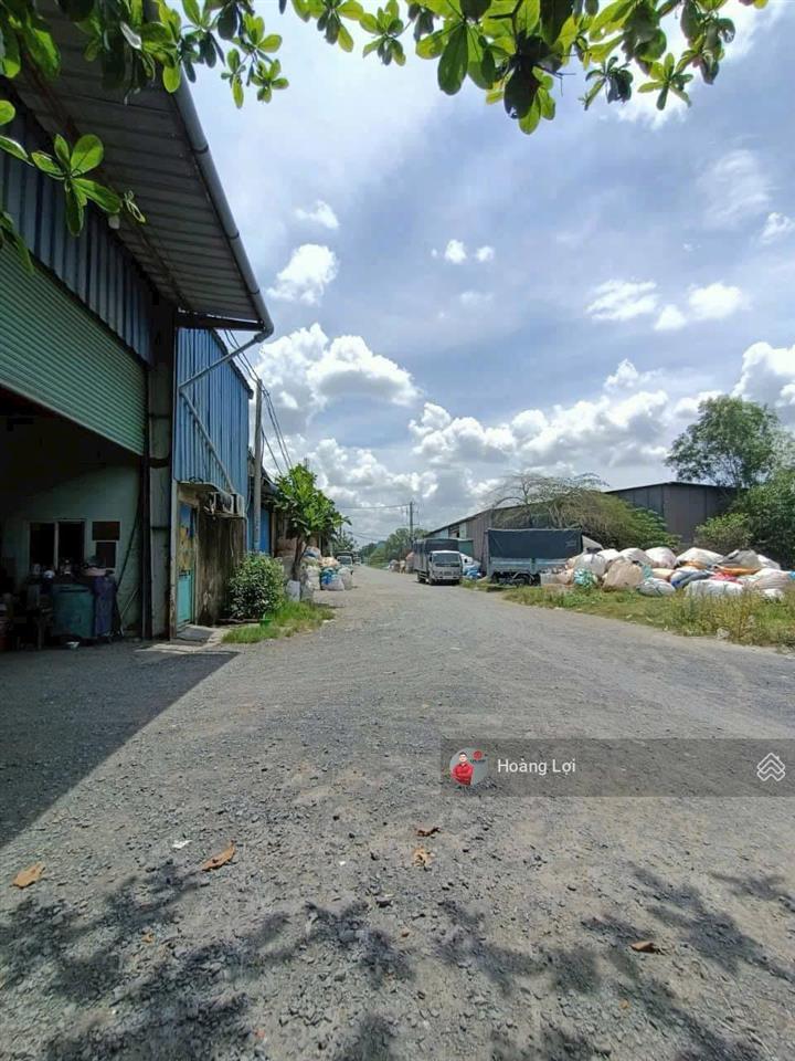 Bán xưởng 1000m2 đường vĩnh lộc, vĩnh lộc b dt 35x30m 13,4 tỷ đường xe công thu nhập 45tr/1tháng