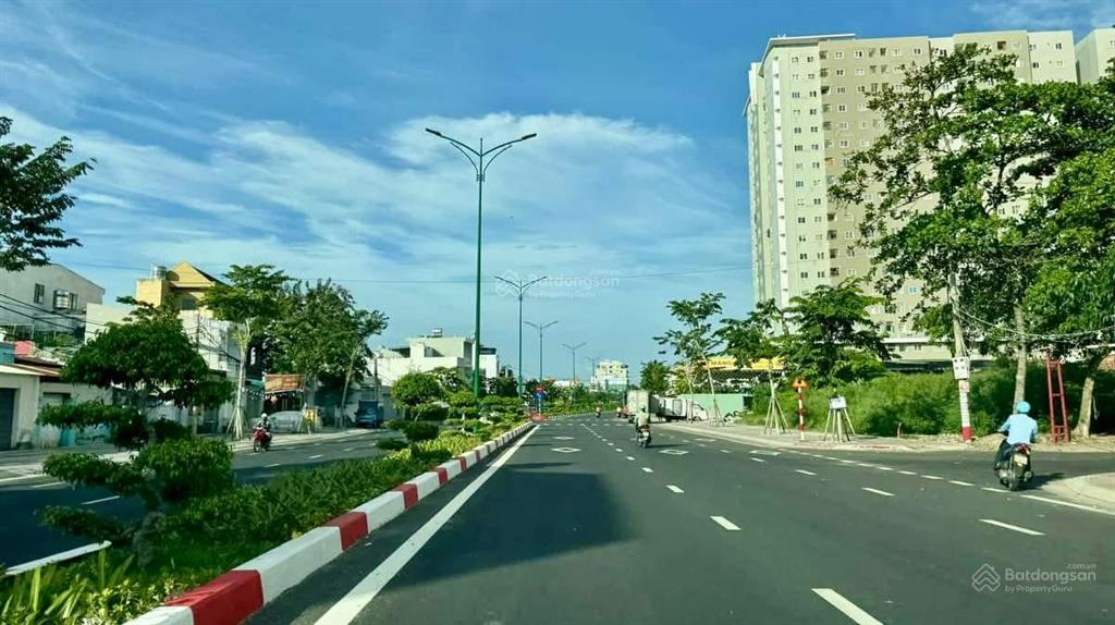 Bán đất mt thống nhất mới p. 3 tp. vt 151.2m2(8,4x19m) giá 25,5 tỷ tl vị trí kinh doanh cực đẹp
