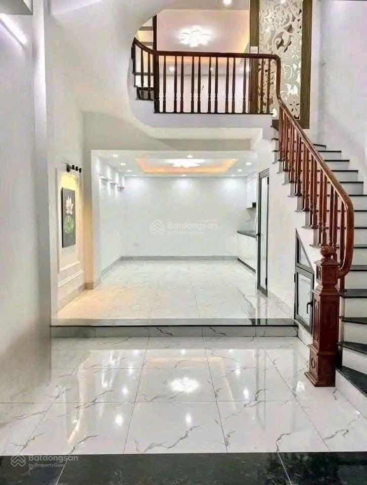 Bán gấp nhà xây còn mới 4 tầng 38m2 sổ đỏ phố mậu lương, hđ 5.1 tỷ. 0968 398 ***