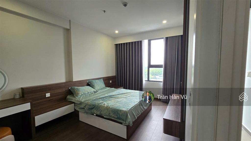 Chính chủ cần ra căn góc 2 phòng ngủ nội thất vip chung cư lê phong, trần hàn vũ