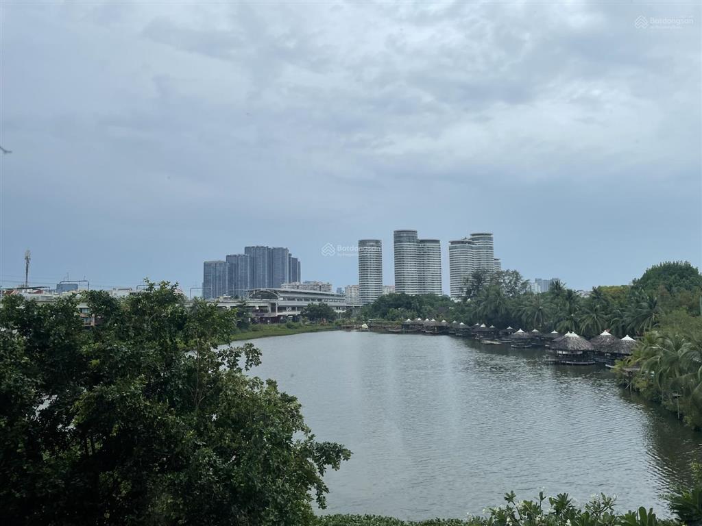 Bán nhanh căn hộ cao cấp cantavil hoàn cầu 3pn2wc view hồ văn thánh có sẵn slot ô tô, vào ở ngay