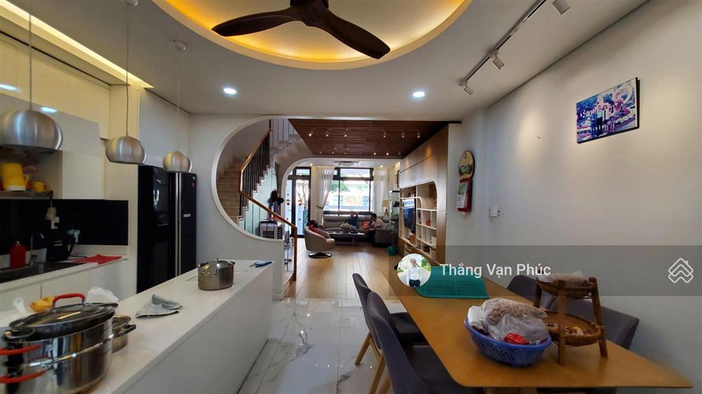 *hot* đẹp từ trong ra ngoài, full nội thất cao cấp, 19 tỷ dt 5x20m, làm việc trực tiếp chủ nhà