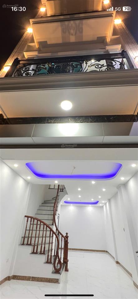 E mình có ngôi nhà 3 tầng cần bán dt 48m2 đường trước nhà rộng 3m tiền phong mê linh hà nội