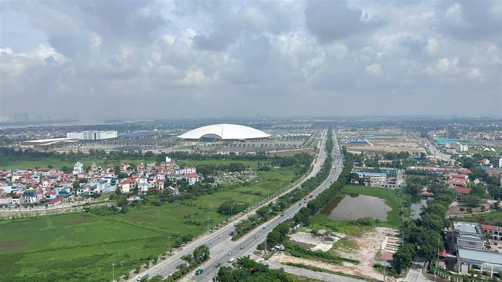Căn 72,9m2 2pn2wc bc tn view triển lãm quốc gia xem bắn pháo hoatầng cao đã có sổ đỏ nội thất cơbản