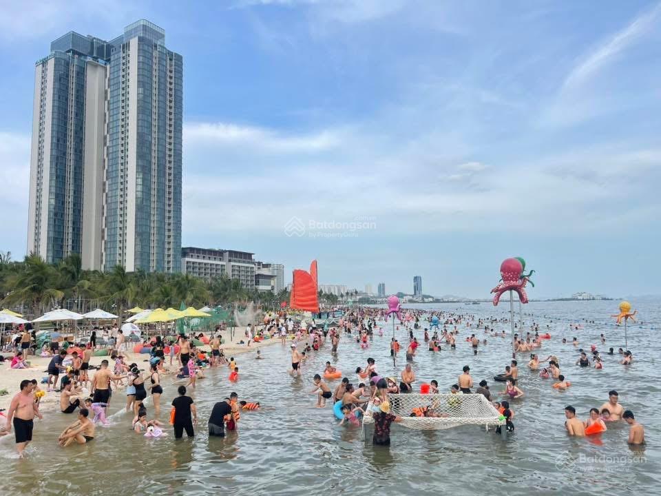 "e. dũng hl" 2 phòng ngủ góc tầng cao 76m2 đông nam 5,2 tỷ tuyệt đối chưa từng có trong năm