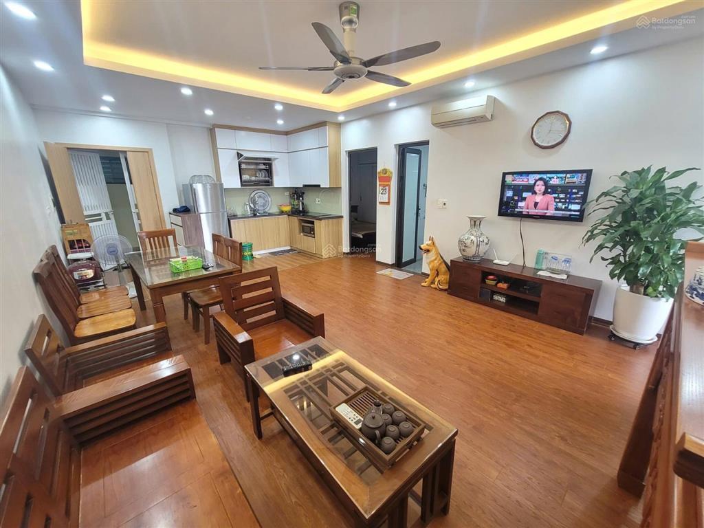 Bán căn hộ ct6 văn khê hà đông 3pn, 2wc, 82,3m2, sổ đỏ chính chủ, giá 5.09 tỷ