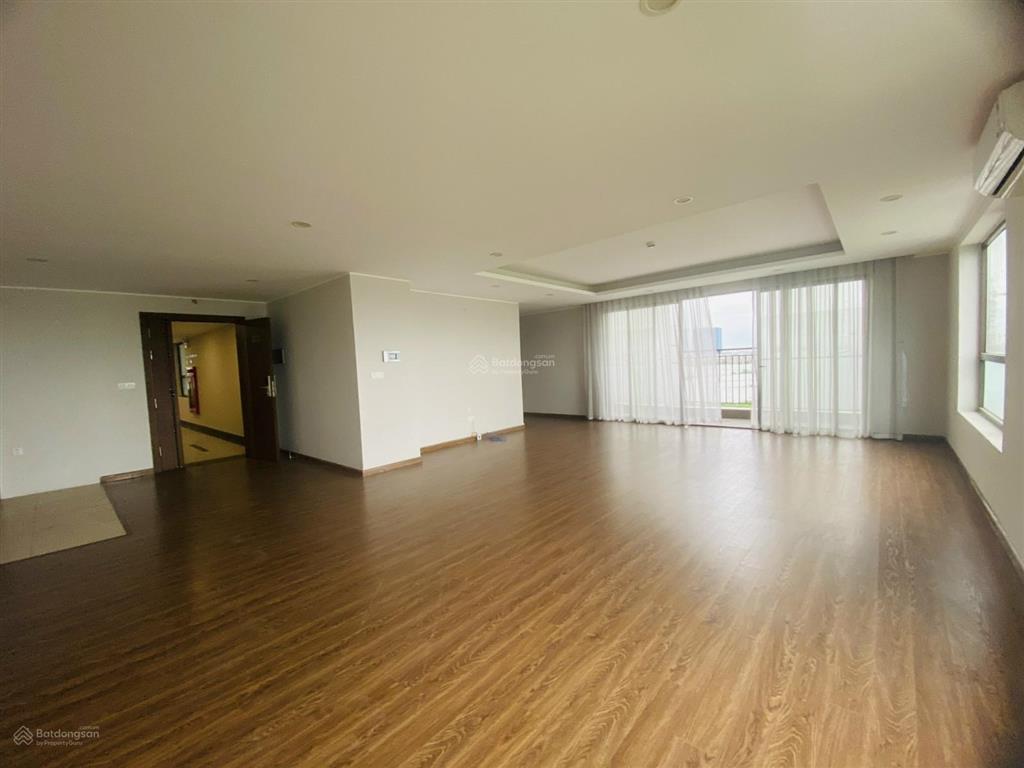 Bán căn góc 3pn 168m2 view lotte mall và hồ tây/ đã có sổ/ giá 17 tỷ bp/ 0986 558 ***