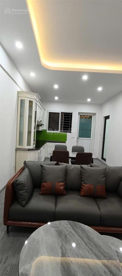 Cần bán căn góc 2 ngủ kđt việt hưng, long biên. 71m2. để lại nội thất. giá 4 tỷ. 0981 716 ***