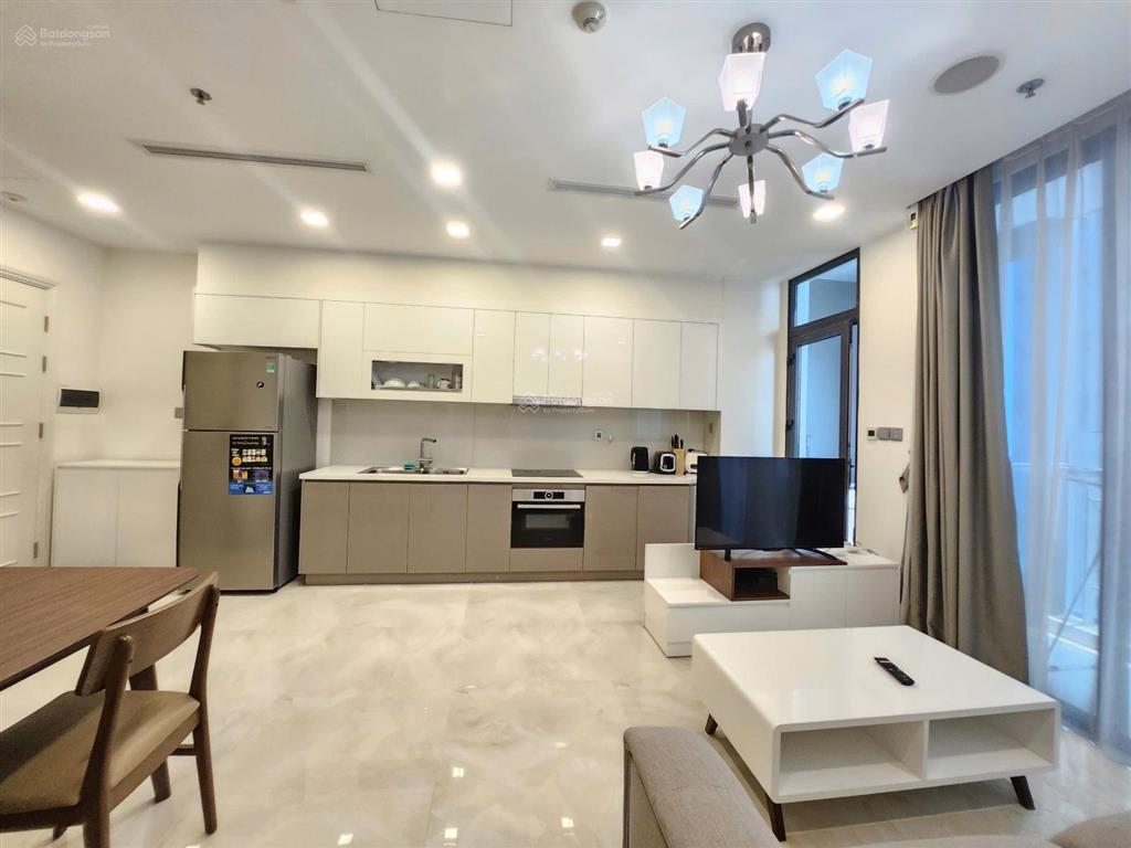 Bán căn hộ 1pn, 50m2 tại vinhomes golden river ba son, 9,6 tỷ zalo 0937 600 *** xem nhà