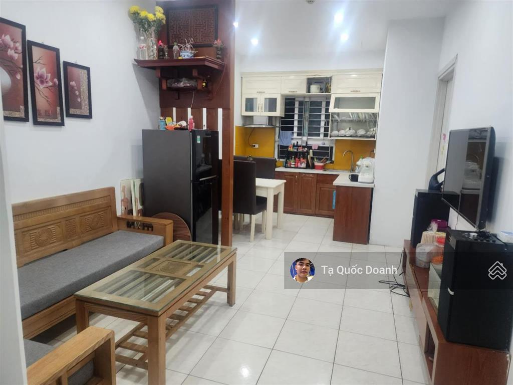 Em chính chủ cần bán căn hộ 50.2m2 tại pcc1 complex, giá 3,1 tỉ có thương lượng 2pn, 1wc nhà đẹp