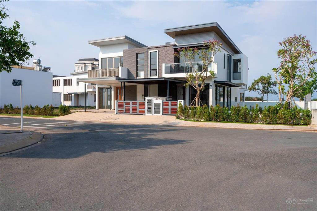 Chính chủ gửi bán căn góc đẹp zone 5 giá tốt đầu tư sổ hồng sẵn sang tên ngay