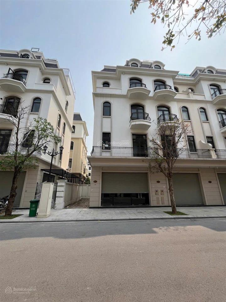 Bán căn sao biển xẻ khe 84,5m², gần công viên, quảng trường kinh đô ánh sáng, chung cư masteri