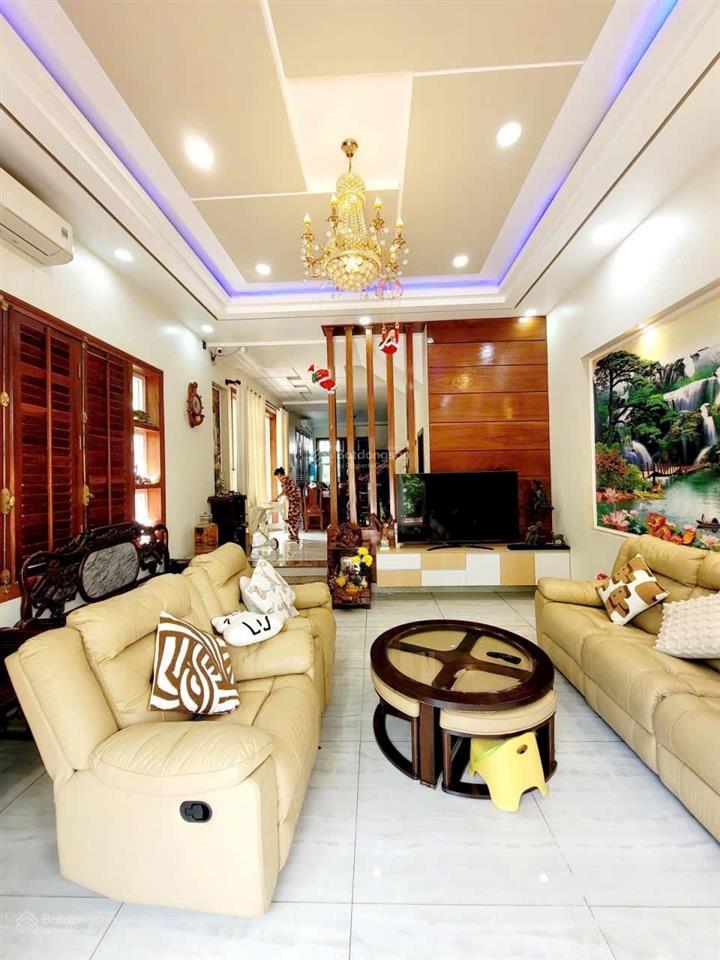Bt 5pn, 5wc, 252m2 tại đỗ xuân hợp, phước long b, q9, hcm, giá bán 21.8 tỷ tl