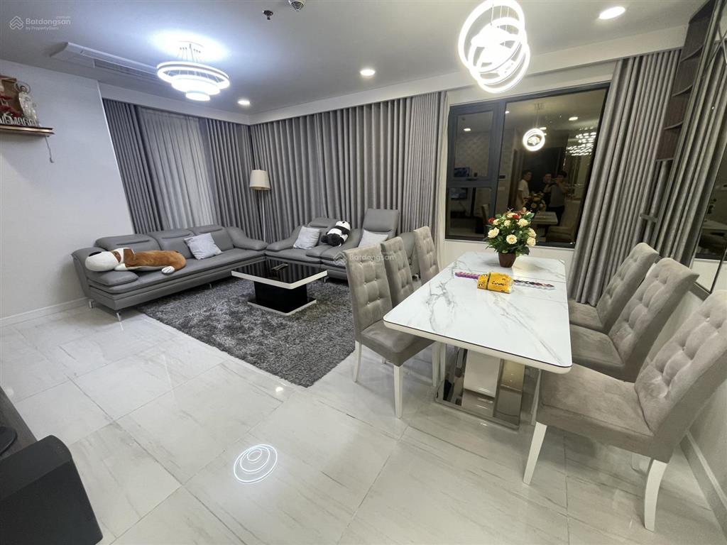 Kẹt tiền cần bán nhanh căn hộ 3pn ở kingdom 101 103m2 giá 9,95 tỷ