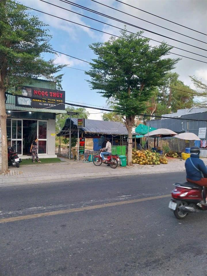 Hai long real đất hiếm mặt tiền nguyễn văn tạo, giá nhỏ xíu 4,6 tỷ, dt 5x48m, gần trạm xe buýt