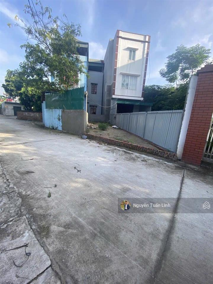 Đất vàng 42,6m2 bìa làng thôn sằn cổ loa đất mặt tiền đường thông 2 ô tô tránh nhau