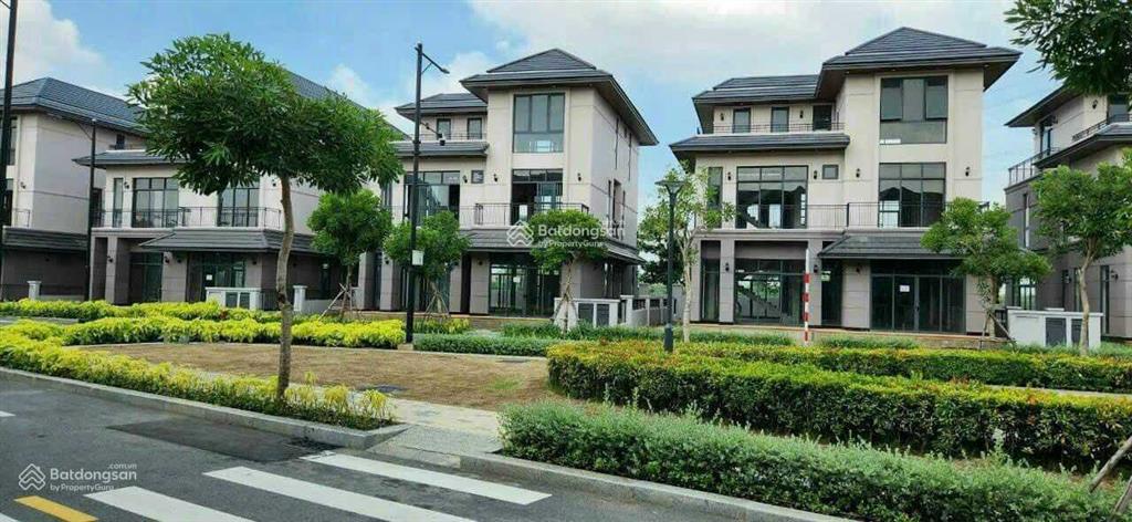 Biệt thự gs metrocity (zeitgeist) 162m2 (9.5 x 17) giá 21.5 tỷ 0909 467 ***
