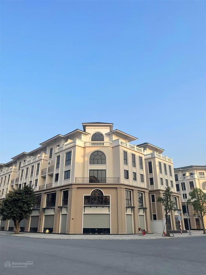 Nhỉnh 11 tỷ sở hữu ngay căn trục đại lộ hừng đông 75m² mặt đường 25 mét, cạnh chung cư, công viên