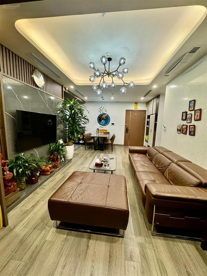 Chính chủ bán căn hộ 3pn 96m2 vinaconex 7 hồ tùng mậu, giá rẻ hơn 6 tỷ