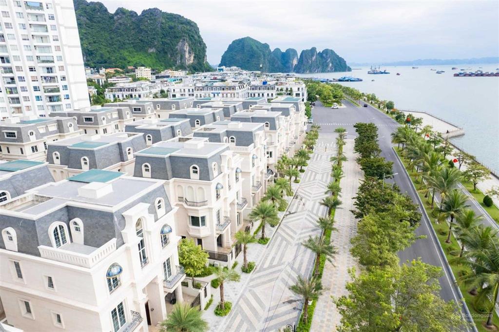 Bán giá 40 tỉ 255m2 biệt thự doji mansions mặt biển vip hạ long sổ đỏ vĩnh viễn, 0977 141 ***