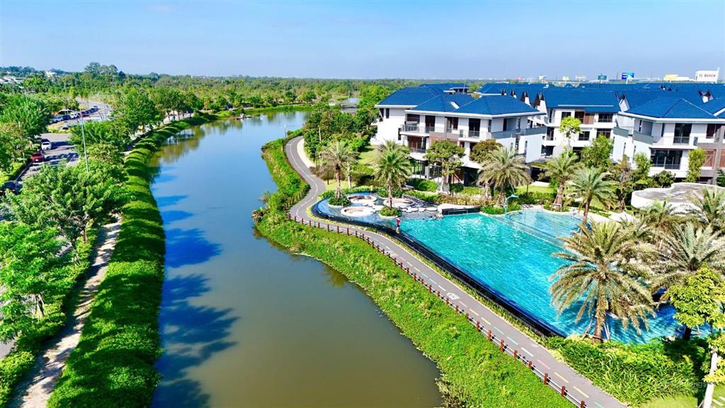 Bán biệt thự tại khu đô thị id junction, 9,2 tỷ, 120m², đẹp, giá ưu đãi