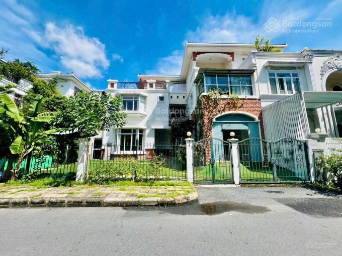 Bán biệt thự vị trí hiếm có phú mỹ hưng nhìn ra công viên xanh, thoáng mát an ninh, cao cấp