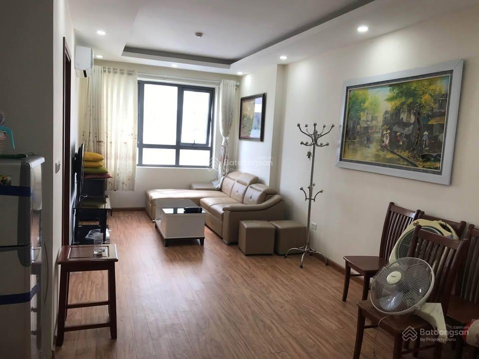 Gia đình cần bán căn hộ 2pn, 70m² đầy đủ nt cc csbca thái hà constrexim giá cạnh tranh thị trường