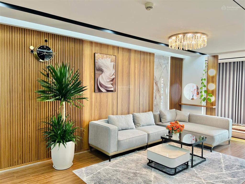 Chính chủ bán căn 4 ngủ 143m2 tòa hpc landmark 105, tầng trung, nhà đẹp full nội thất, giá 9.5 tỷ