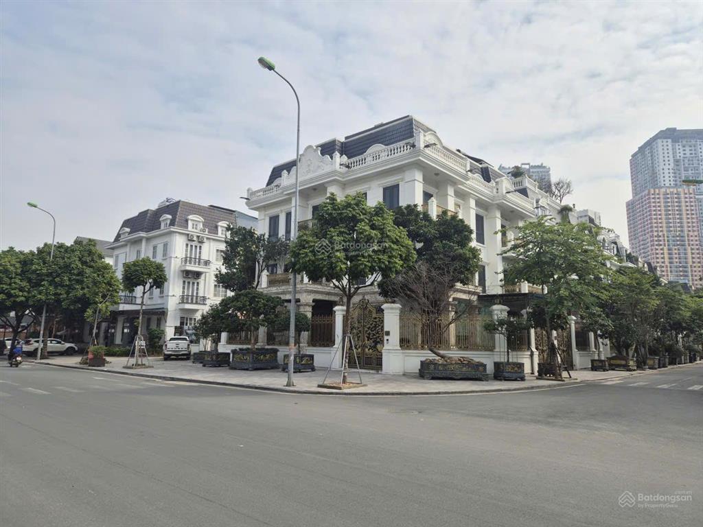 Bán biệt thự kđt nam cường 200m2, cạnh công viên hồ điều hoà, aeon mall hà đông giá 36 tỷ