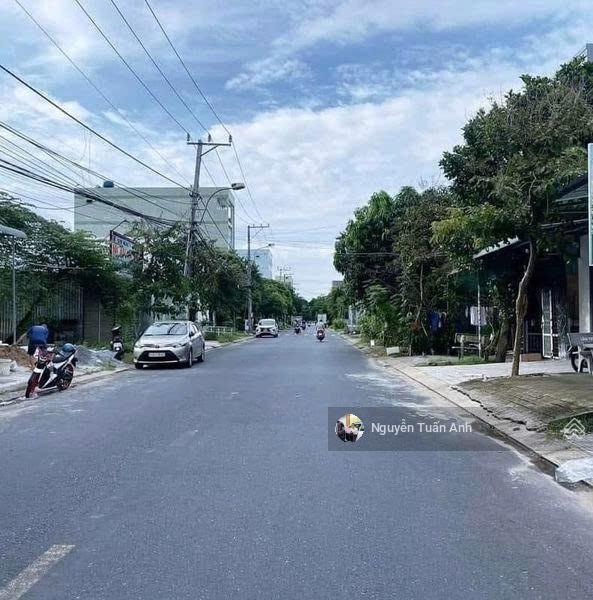 Bán lô đất thổ cư 133m² ngay bv xuyên á, sát bên vinhomes sài gòn park, sổ hồng riêng, giá 1 tỷ 6