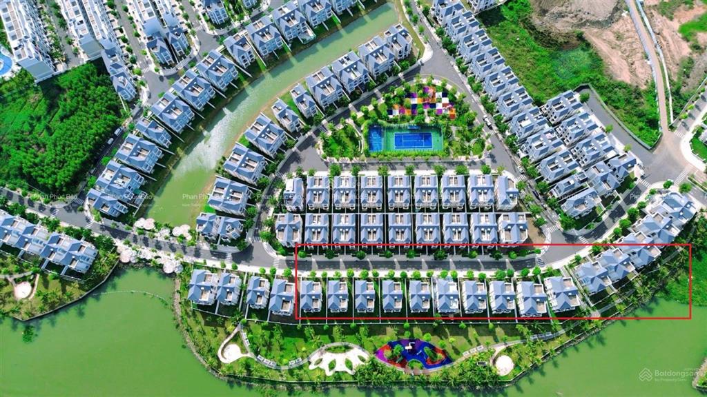 Biệt thự độc bản dtich 389m2 giá 69,5 tỷ bao thuế phí, đã có sổ hồng khu manhattan glory mặt sông