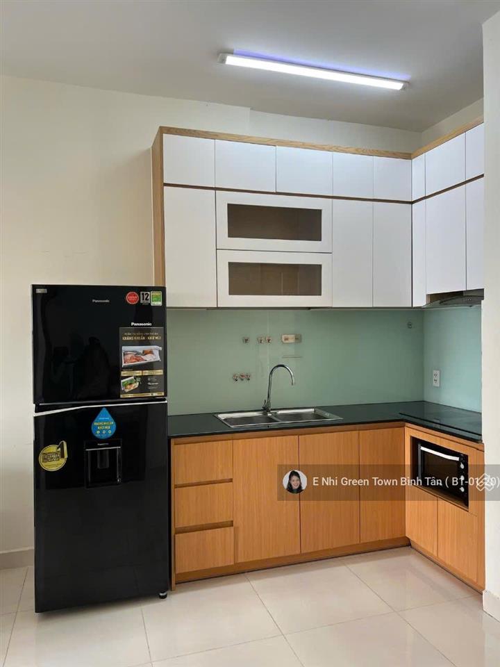 Cc green town bán căn 2pn 1wc/2.35 tỷ, full nội thất, ở liền. em nhi 0906 380 ***