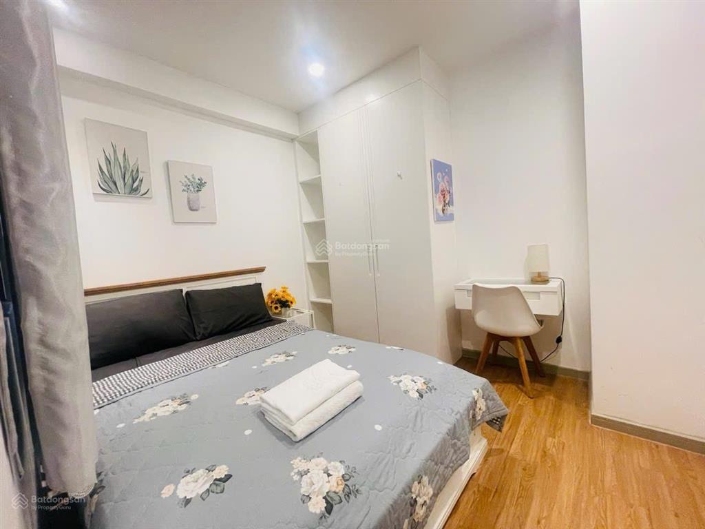 Chính chủ cần bán căn hộ cc the gold view, bán 6 tỷ 850, 70m², 2pn, 1wc. sắp làm sổ hồng