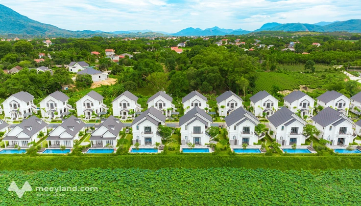 Bán biệt thự Vườn Vua - biệt thự khoáng nóng chăm sóc sức khỏe, cách Hà Nội 1h di chuyển