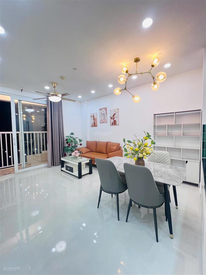 Bán căn hộ tara q8 90m2 3pn 2wc sổ hồng nhận nhà ngay 4tỷ550. 0907 778 ***