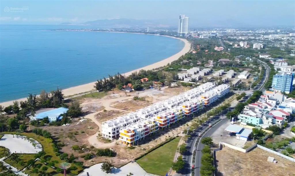 Chính chủ bán đất mặt tiền biển vị trí vàng tại ninh chữ